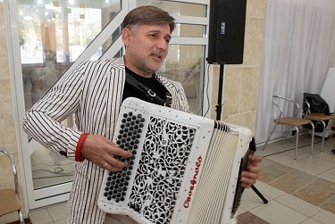 Ветеранов Заксоба собрал праздник